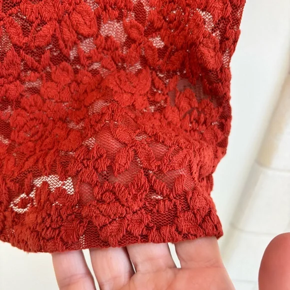 Haute Monde Rust Red Tshirt Cap Sleeves Size Small Dainty Fem Artsy Crop Y2K - Picture 5 of 9